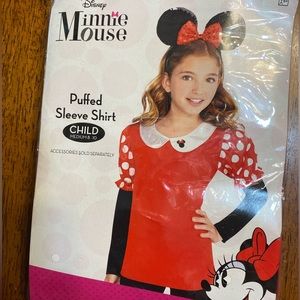 Disney’s Minnie Mouse girls shirt. Size Medium 8/10, new in package